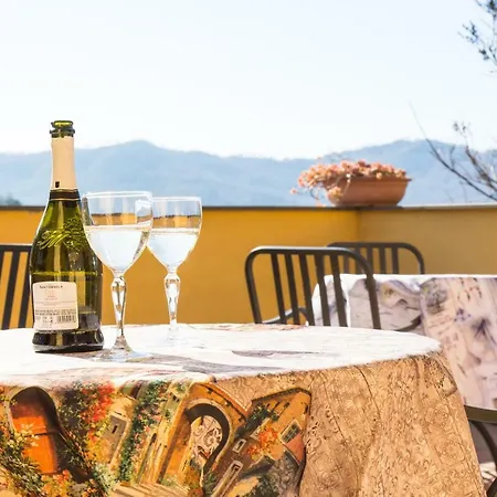 A Ca Vegia Calice Ligure